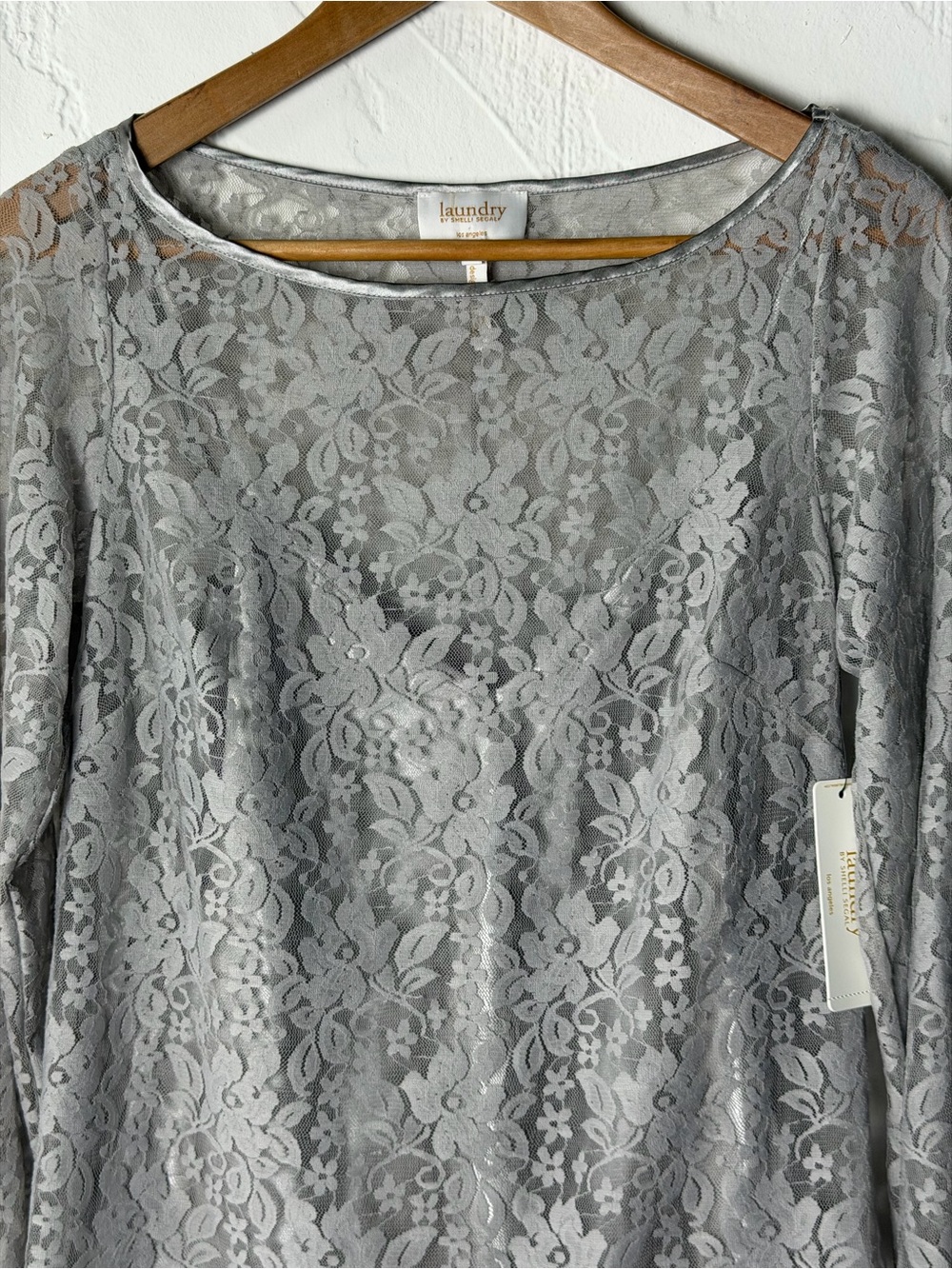 Laundry By Shelli Segal Gray Lace  Feminine Blouse with Underlined Camisole- 6 - Picture 9 of 15